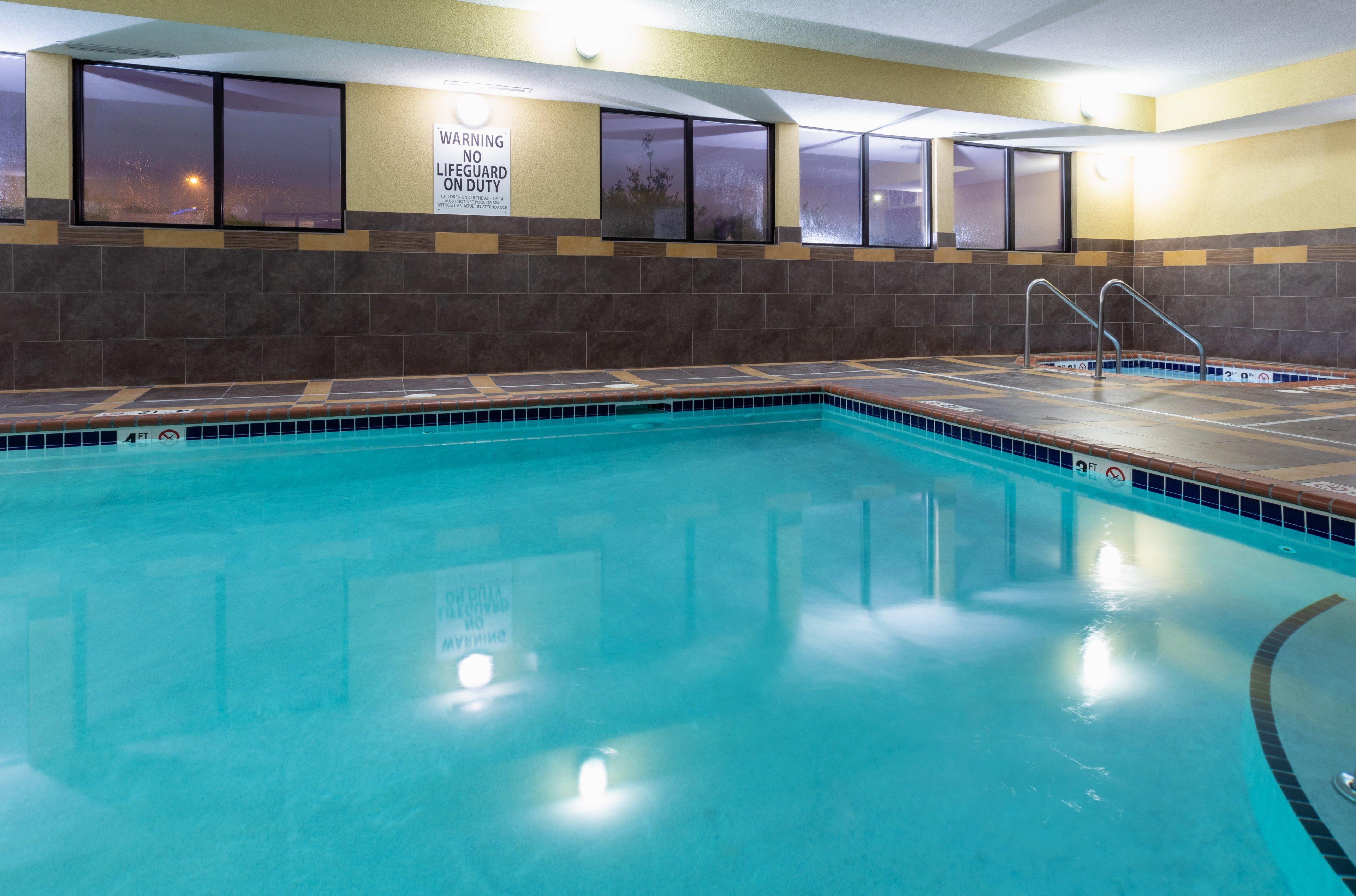 Holiday Inn Express And Suites Rochester West-Medical Center By Ihg Zewnętrze zdjęcie