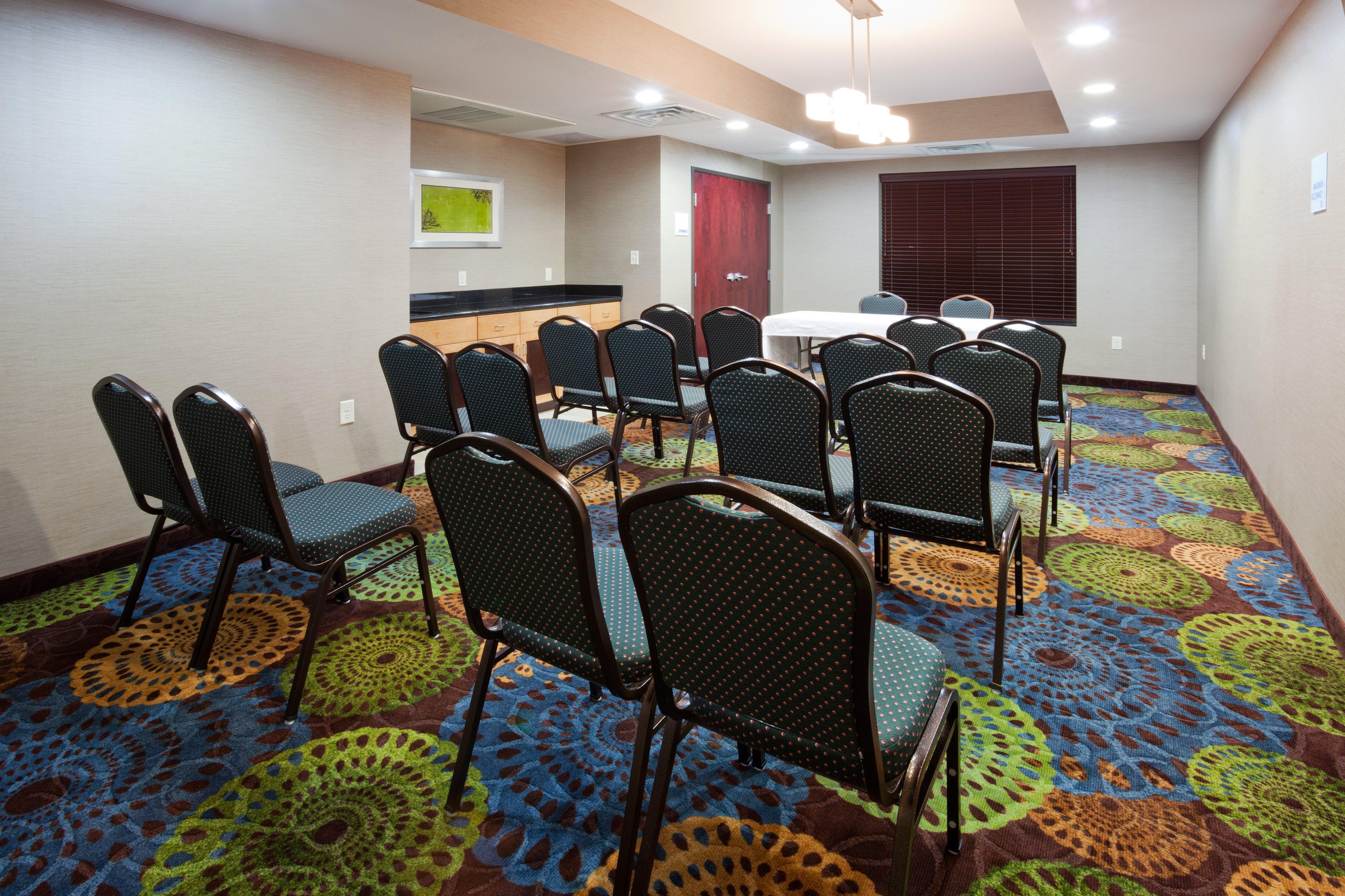Holiday Inn Express And Suites Rochester West-Medical Center By Ihg Zewnętrze zdjęcie