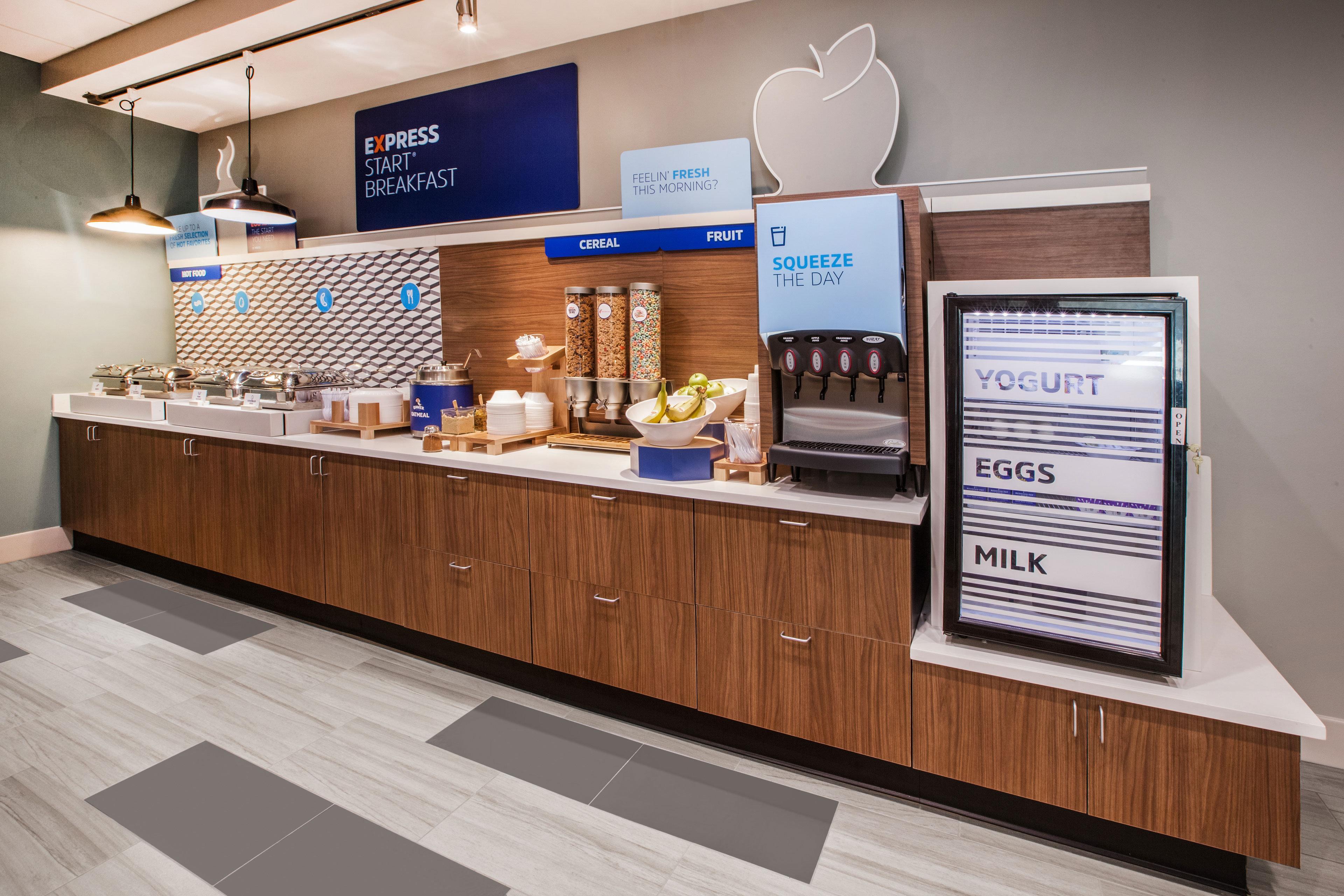 Holiday Inn Express And Suites Rochester West-Medical Center By Ihg Zewnętrze zdjęcie