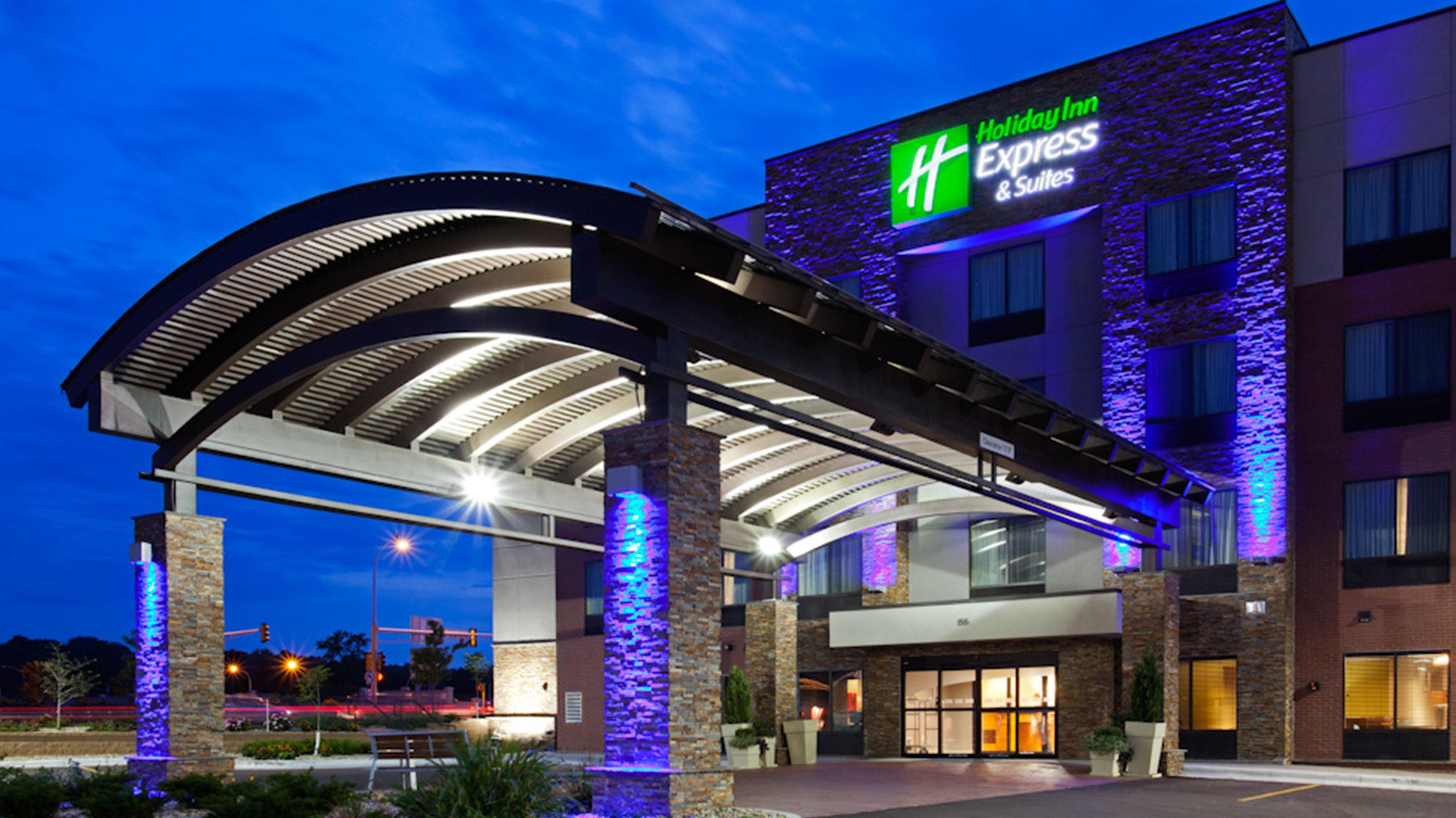 Holiday Inn Express And Suites Rochester West-Medical Center By Ihg Zewnętrze zdjęcie